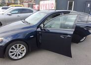 Lexus IS 220 32