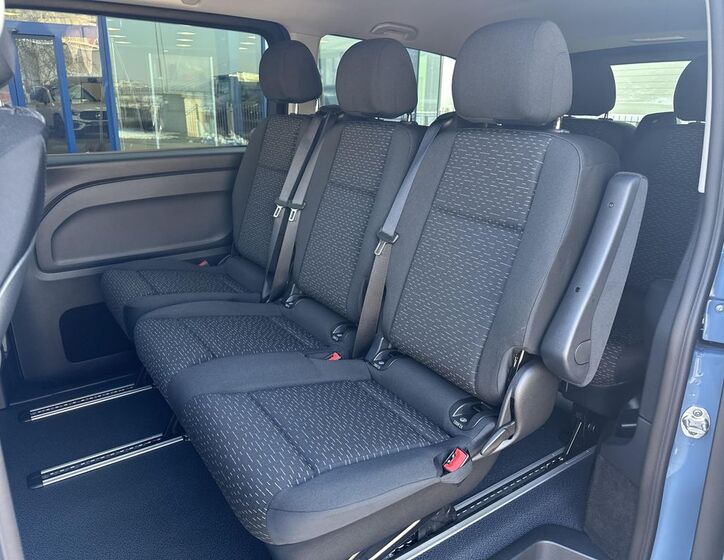 Mercedes-Benz Vito 10