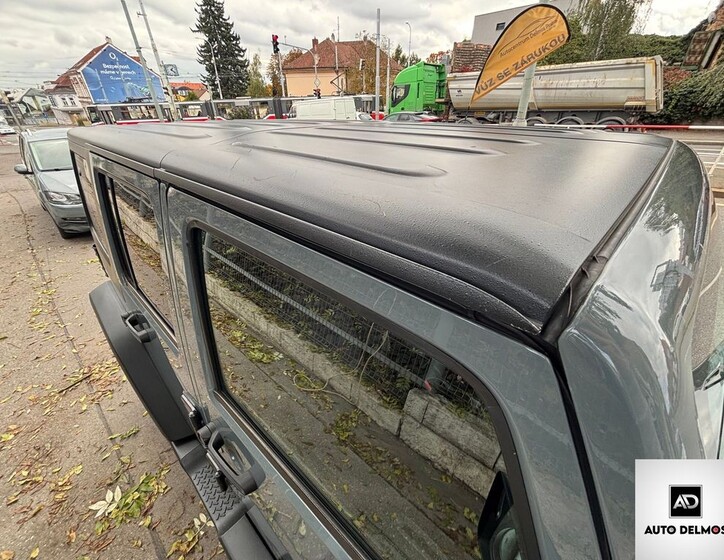 Jeep Wrangler 55