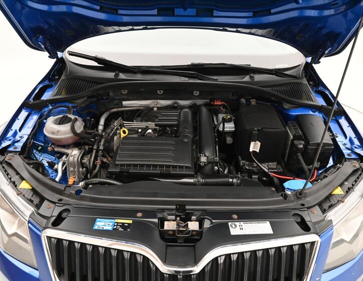 Škoda Octavia 9