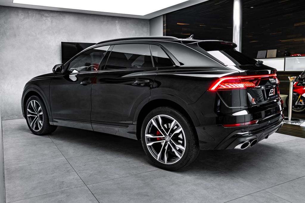 Audi SQ8