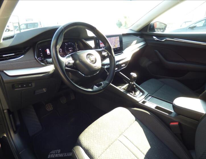 Škoda Octavia 12