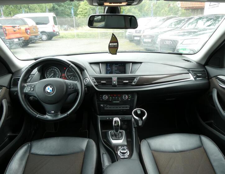 BMW X1 21