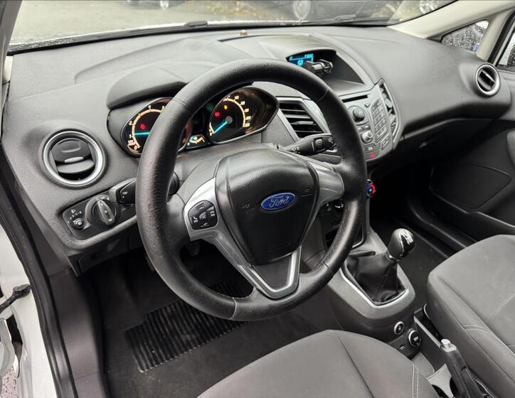 Ford Fiesta 22