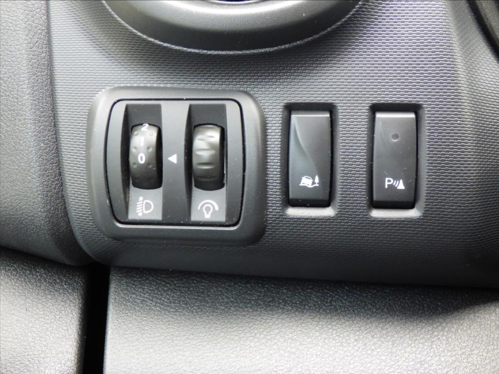 Renault Trafic 15