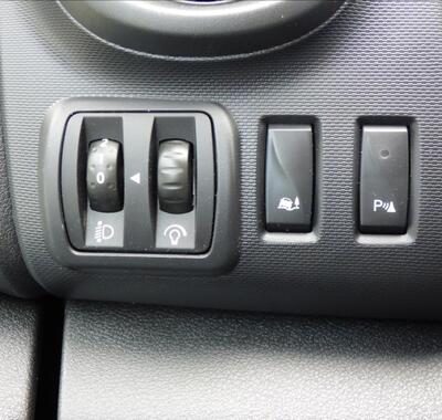 Renault Trafic 15