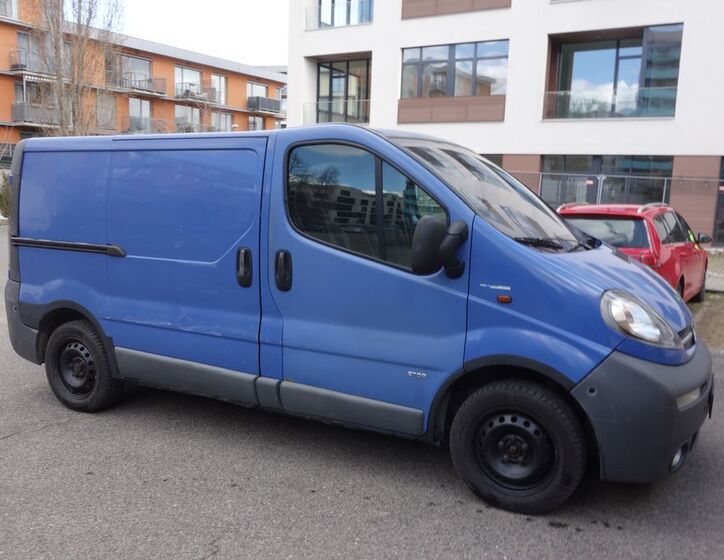 Renault Trafic 4