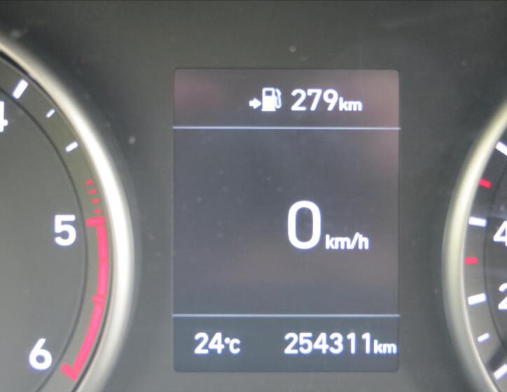 Hyundai i30 21