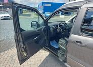Ford Tourneo Connect 8