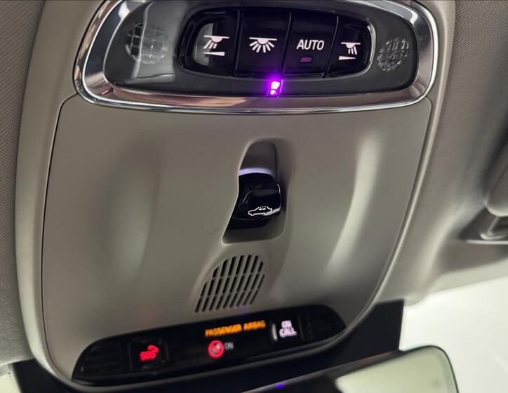 Volvo XC90 31