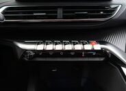 Peugeot 3008 18