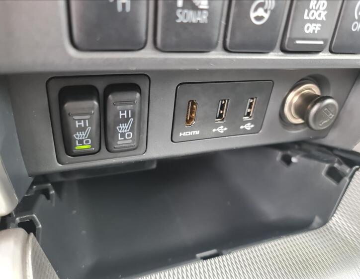 Mitsubishi L200 21