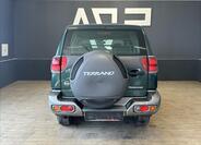 Nissan Terrano 7
