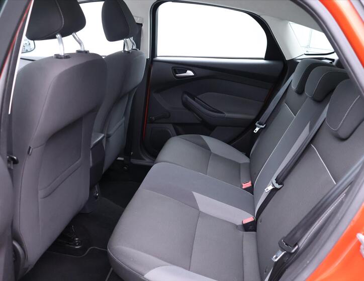 Ford Focus 15