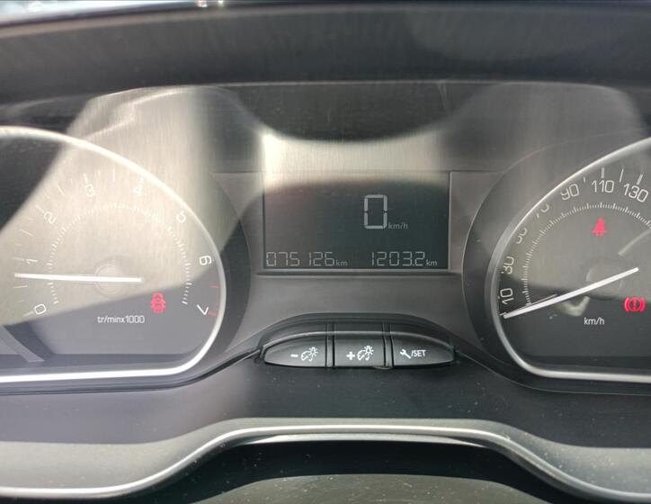 Peugeot 2008 15