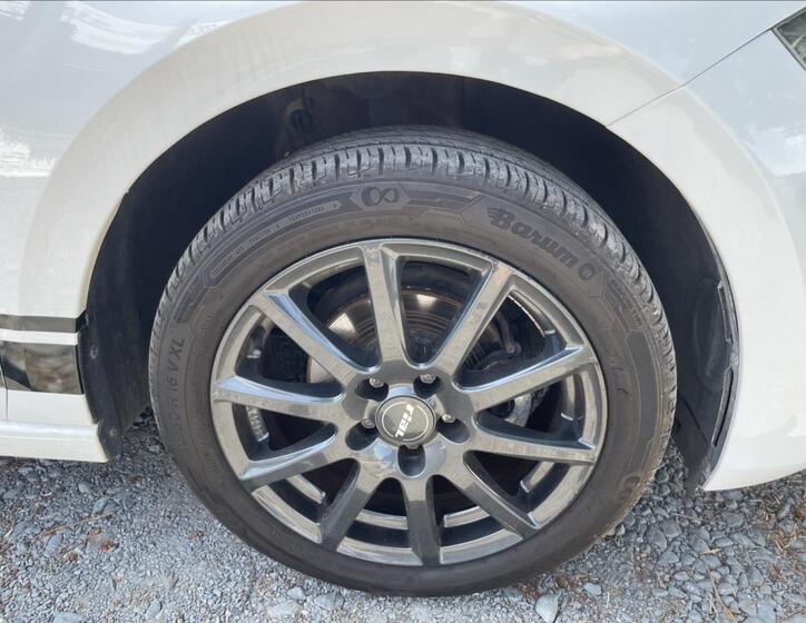 Volkswagen Polo 44
