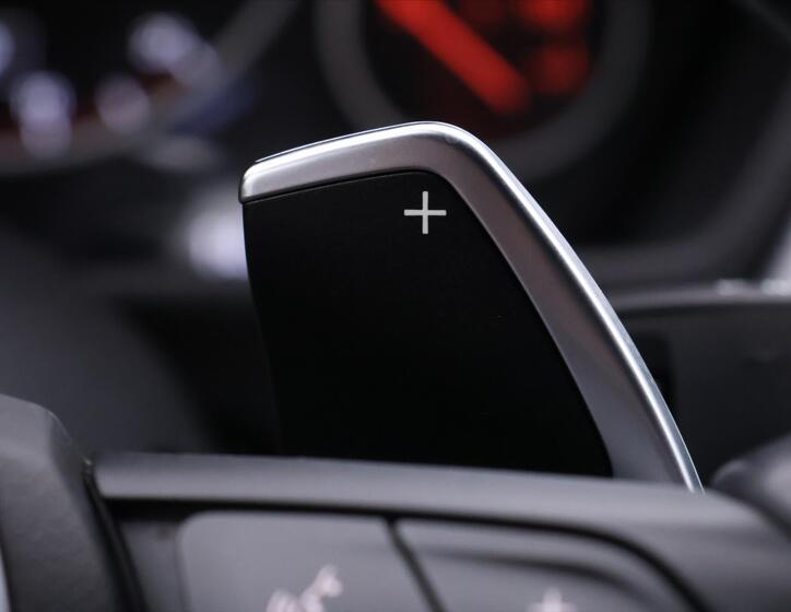 BMW Řada 3 25