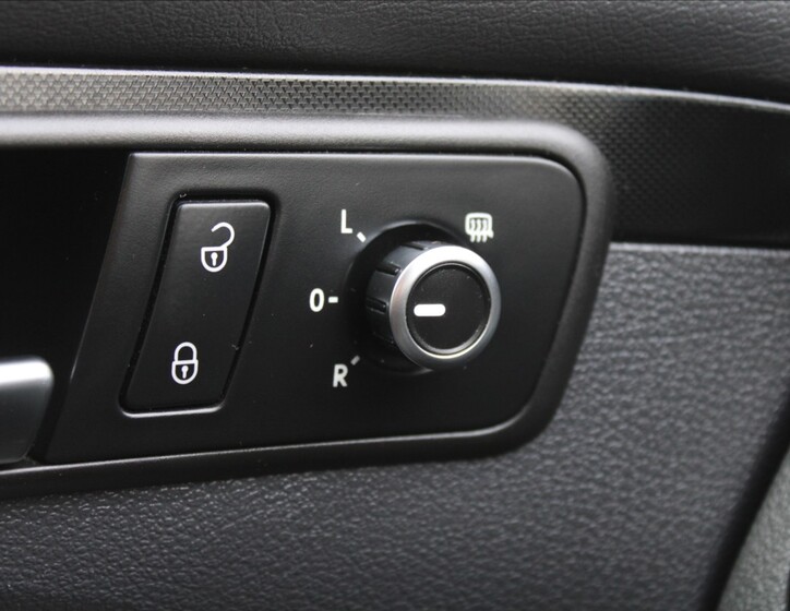 Volkswagen Touran 18