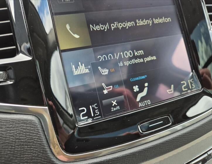 Volvo XC90 15
