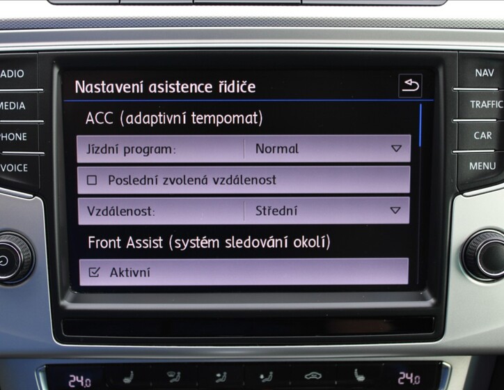Volkswagen Passat 13