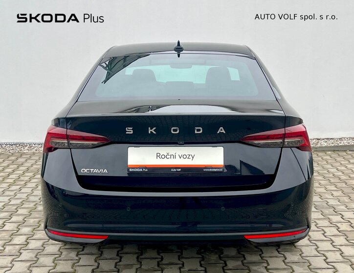 Škoda Octavia 10