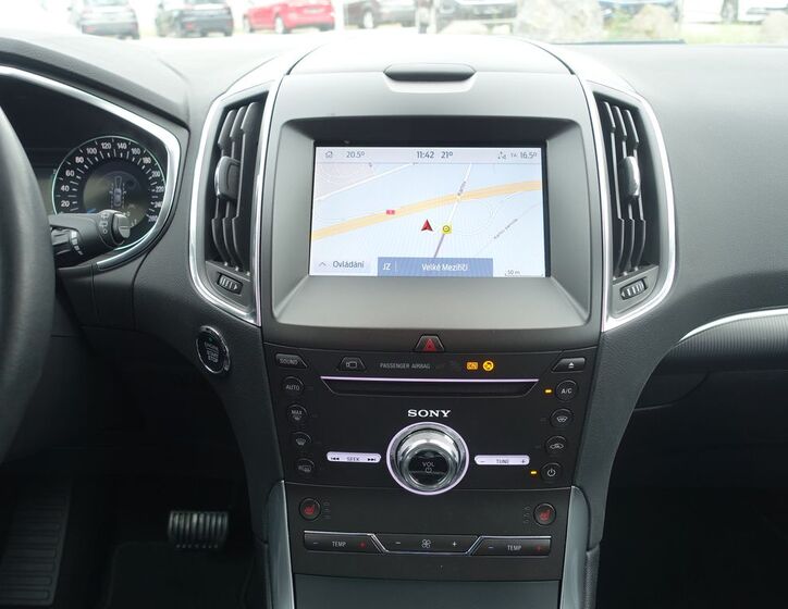 Ford Galaxy 16