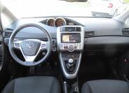 Toyota Verso 9
