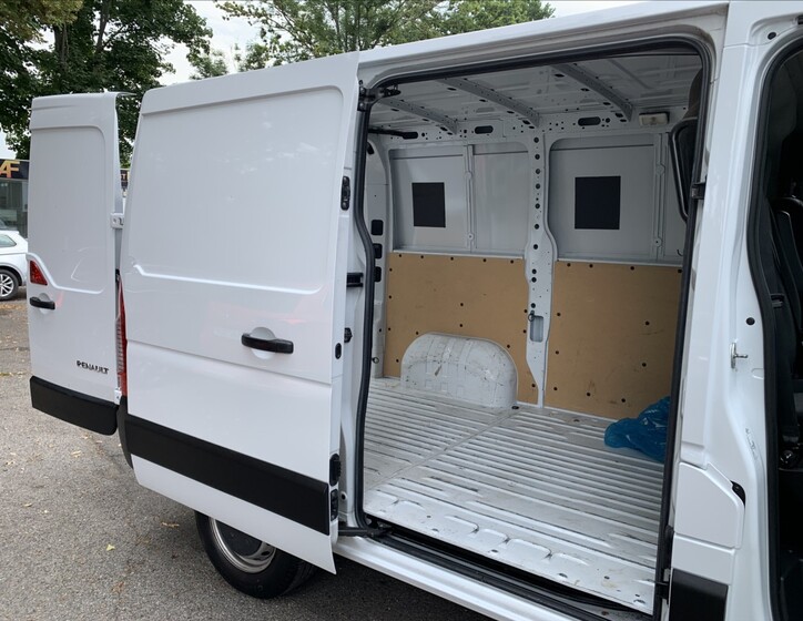 Renault Master 13