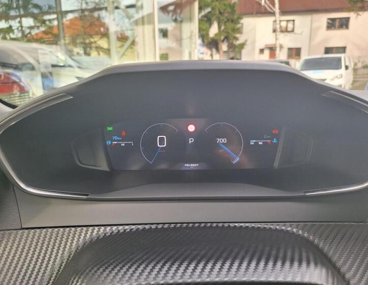 Peugeot 2008 12