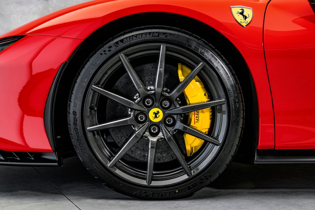 Ferrari SF90