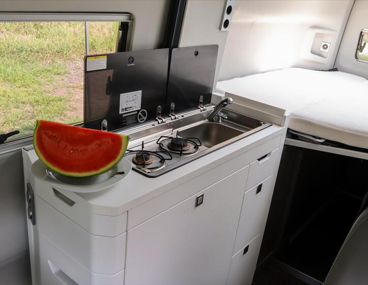 Volkswagen Grand California 39