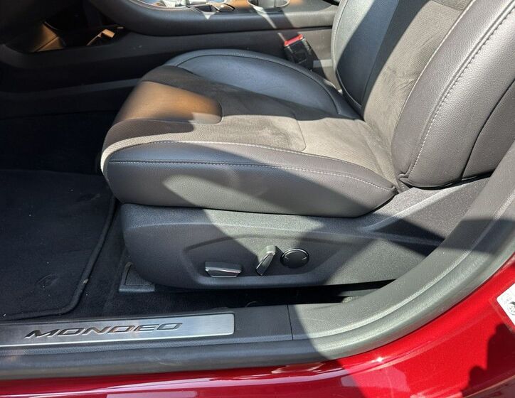 Ford Mondeo 19