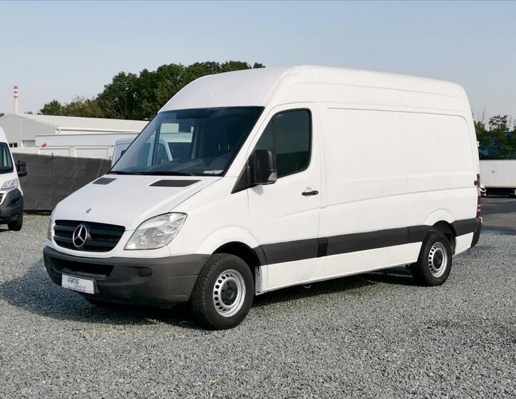 Mercedes-Benz Sprinter 1