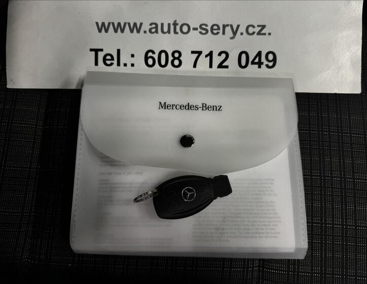 Mercedes-Benz Vito 38