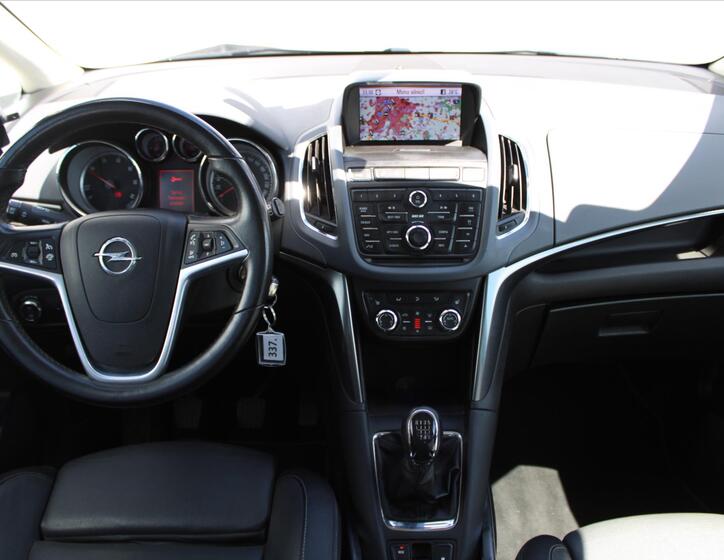 Opel Zafira 15
