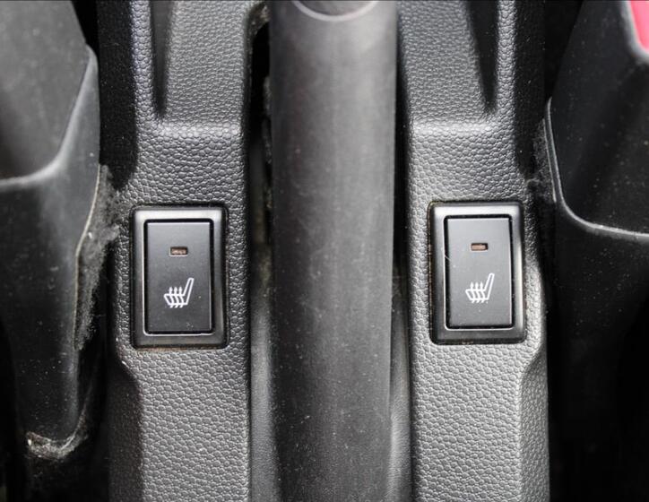 Suzuki Ignis 25