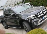 Mercedes-Benz Třídy X 8