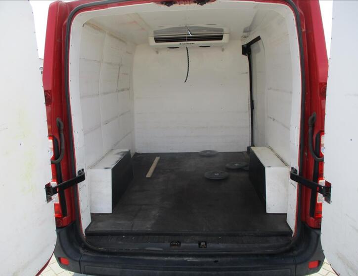 Renault Master 29