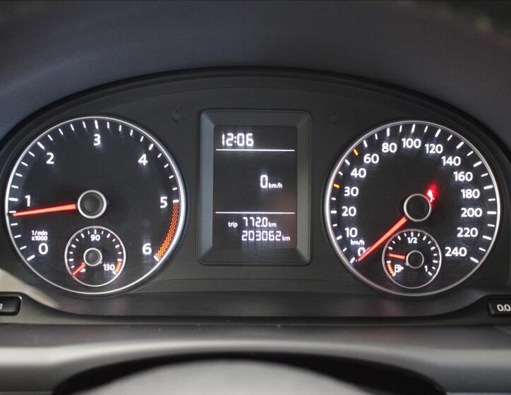 Volkswagen Touran 20