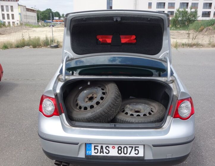 Volkswagen Passat 9