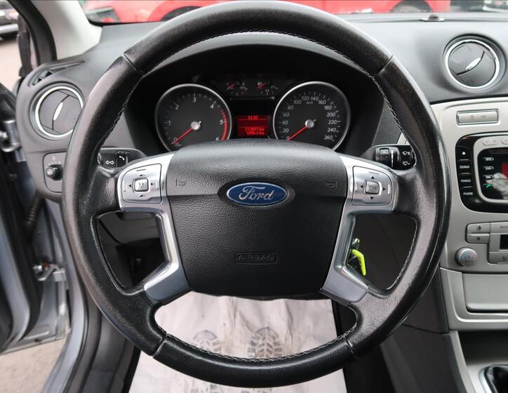 Ford Mondeo 15