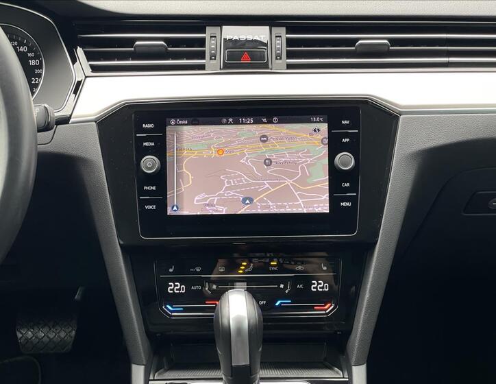 Volkswagen Passat 11