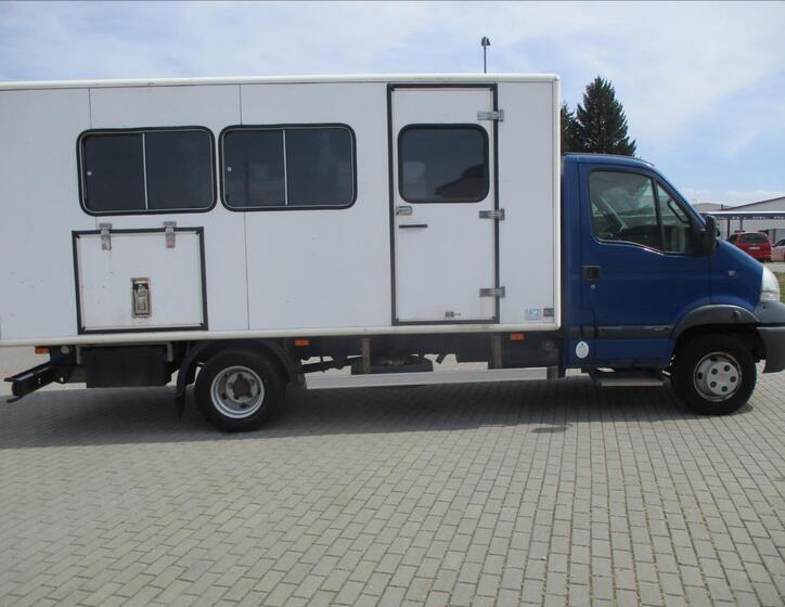 Renault Mascott 36