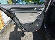 Volkswagen Golf 28