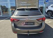 Toyota Avensis 14