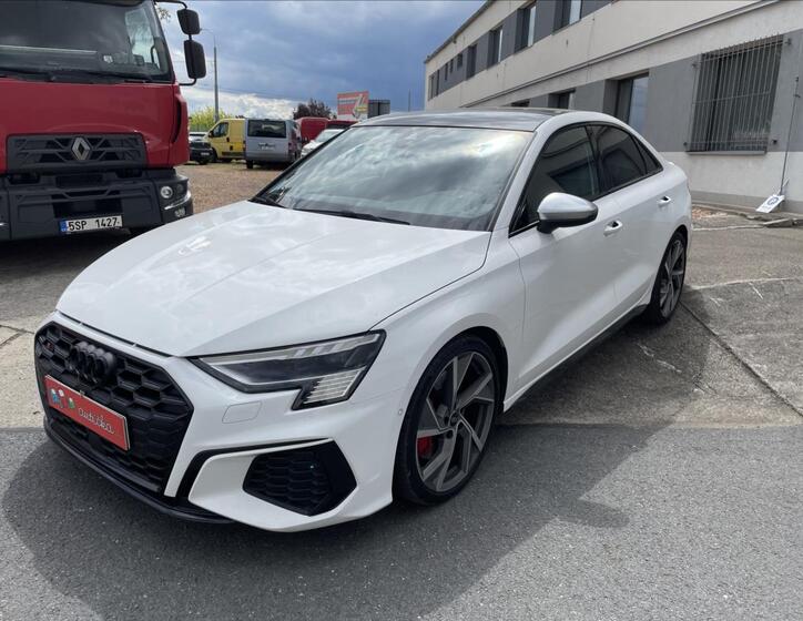 Audi S3 1