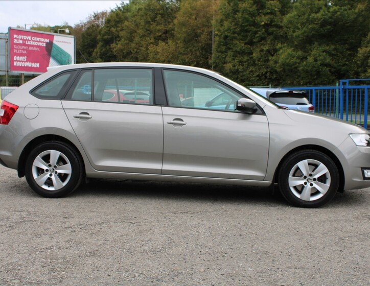 Škoda Rapid 4
