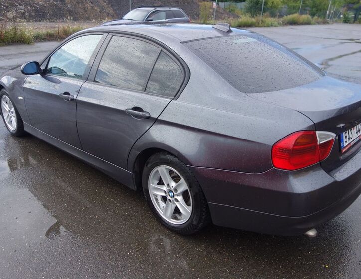 BMW Řada 3 9