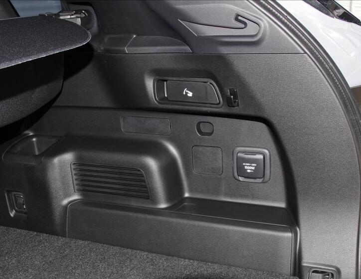Mitsubishi Outlander 8
