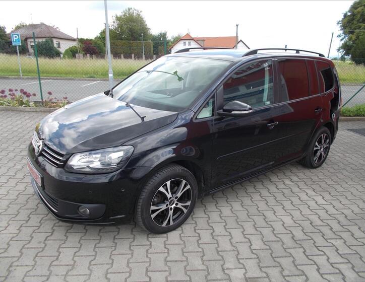 Volkswagen Touran 4